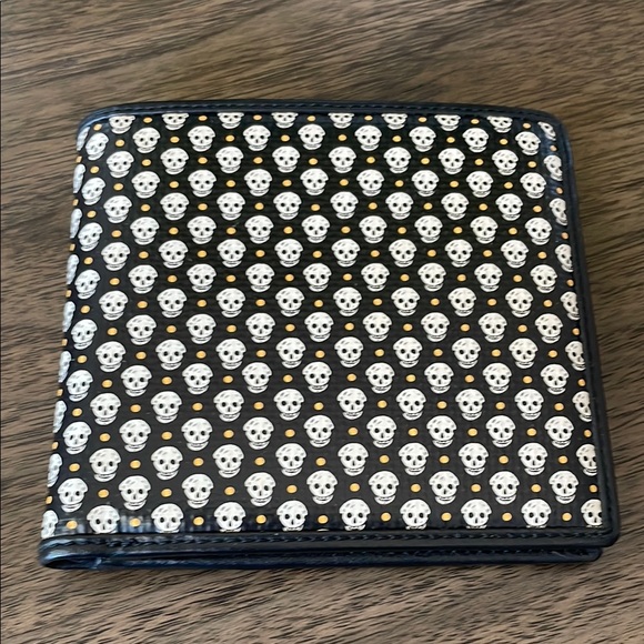 Alexander McQueen Leather Skulls Wallet NEW